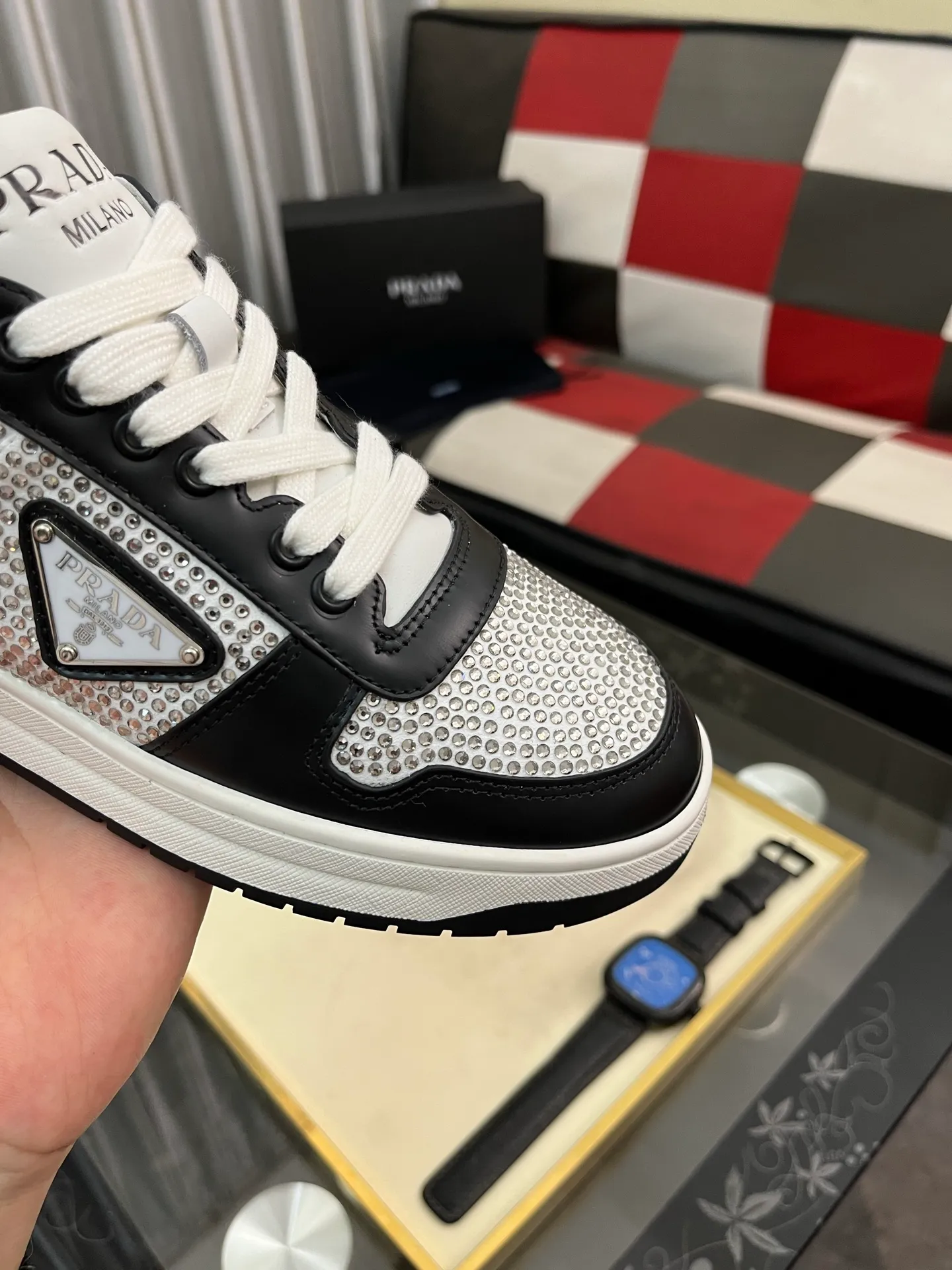 Men's shoes 💰680⌚️⌚️【PRADA】Prada - high-end quality original order 🔍🔍🔍casual sports shoes - Upper: 🔝 Nappa calfskin, perforated calfskin, shoe body sewn brand metal fasteners, tongue screen-printed high frequency brand logo - Lining: water-dyed cowhide - Outsole: ultra-light TPU foam rubber; two-color molded outsole -Ultra-high quality control and fine workmanship: outstanding (high-end, extravagance, class) -Size: 38-44 (45, can be customized)